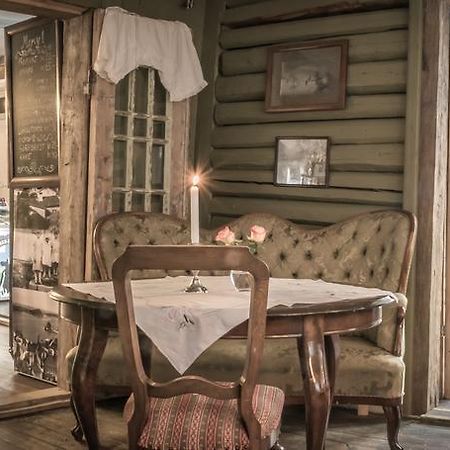 Gjestehuset Ibsen Grimstad  Zewnętrze zdjęcie